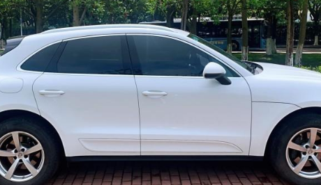 買一個海淀區公司名下2個車牌多少錢